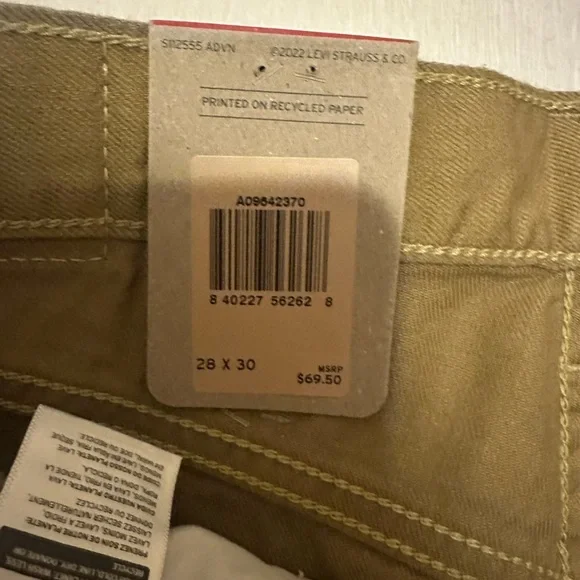 Levi's Men's Khaki Chinos - Picture 4 of 4
